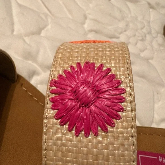 Brand New Pop Kaiyah Floral Slide Sandal - Picture 6 of 8